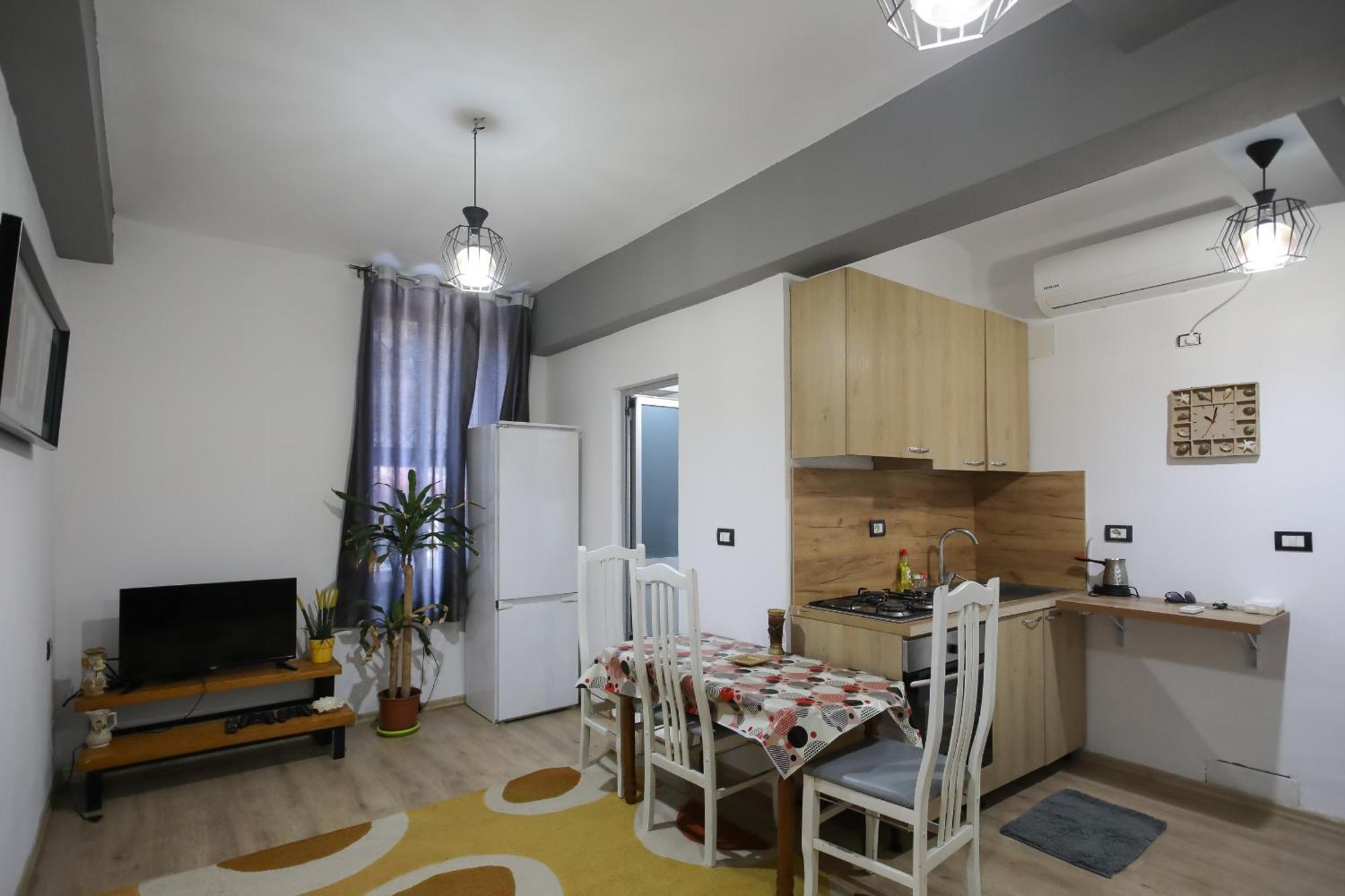 Super Apartment In The Ancient Roman Amphitheater Durrës 외부 사진