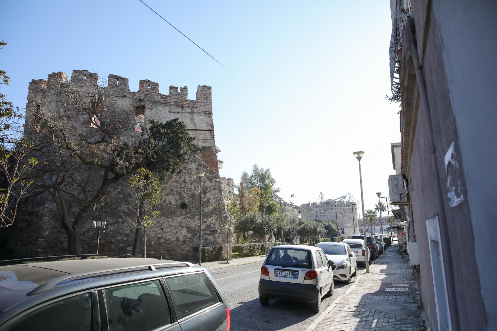 Super Apartment In The Ancient Roman Amphitheater Durrës 외부 사진