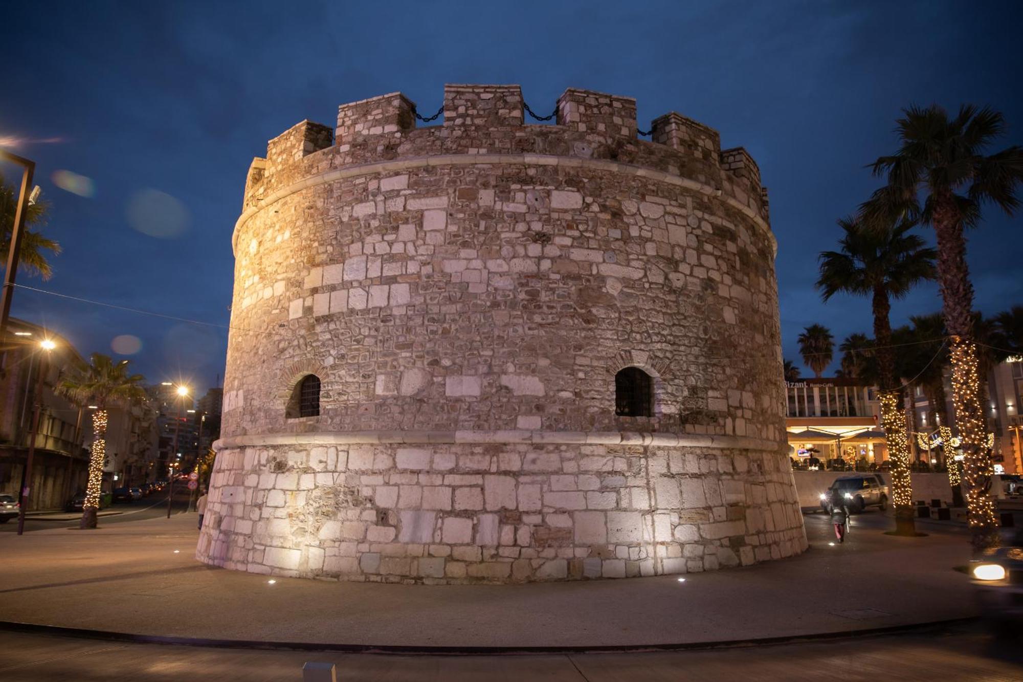 Super Apartment In The Ancient Roman Amphitheater Durrës 외부 사진